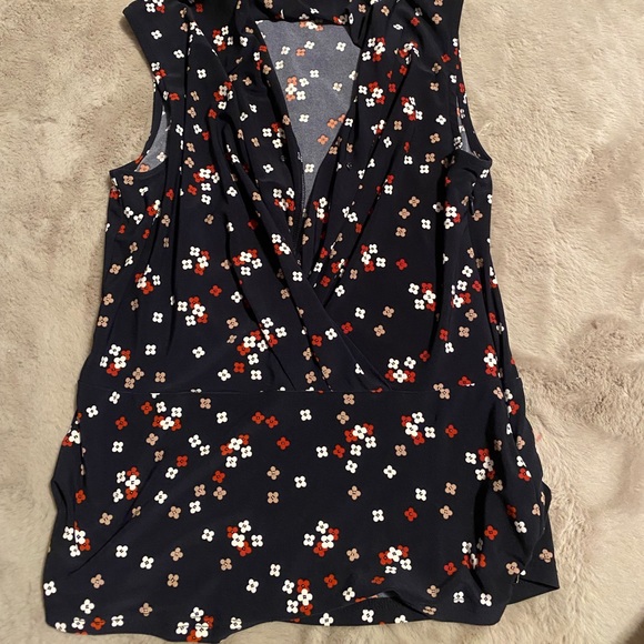 womens blouse - Picture 1 of 4